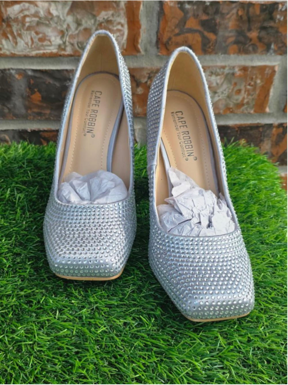Cape Robbin Silver Rhinestone Block Heel Pumps Women’s Size 7